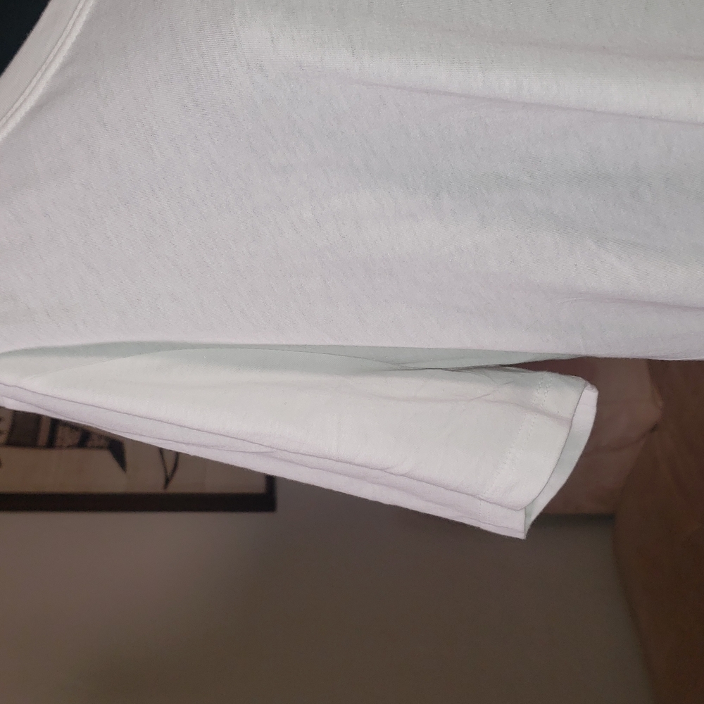 Eddie Bauer White basic tee - Picture 4 of 7